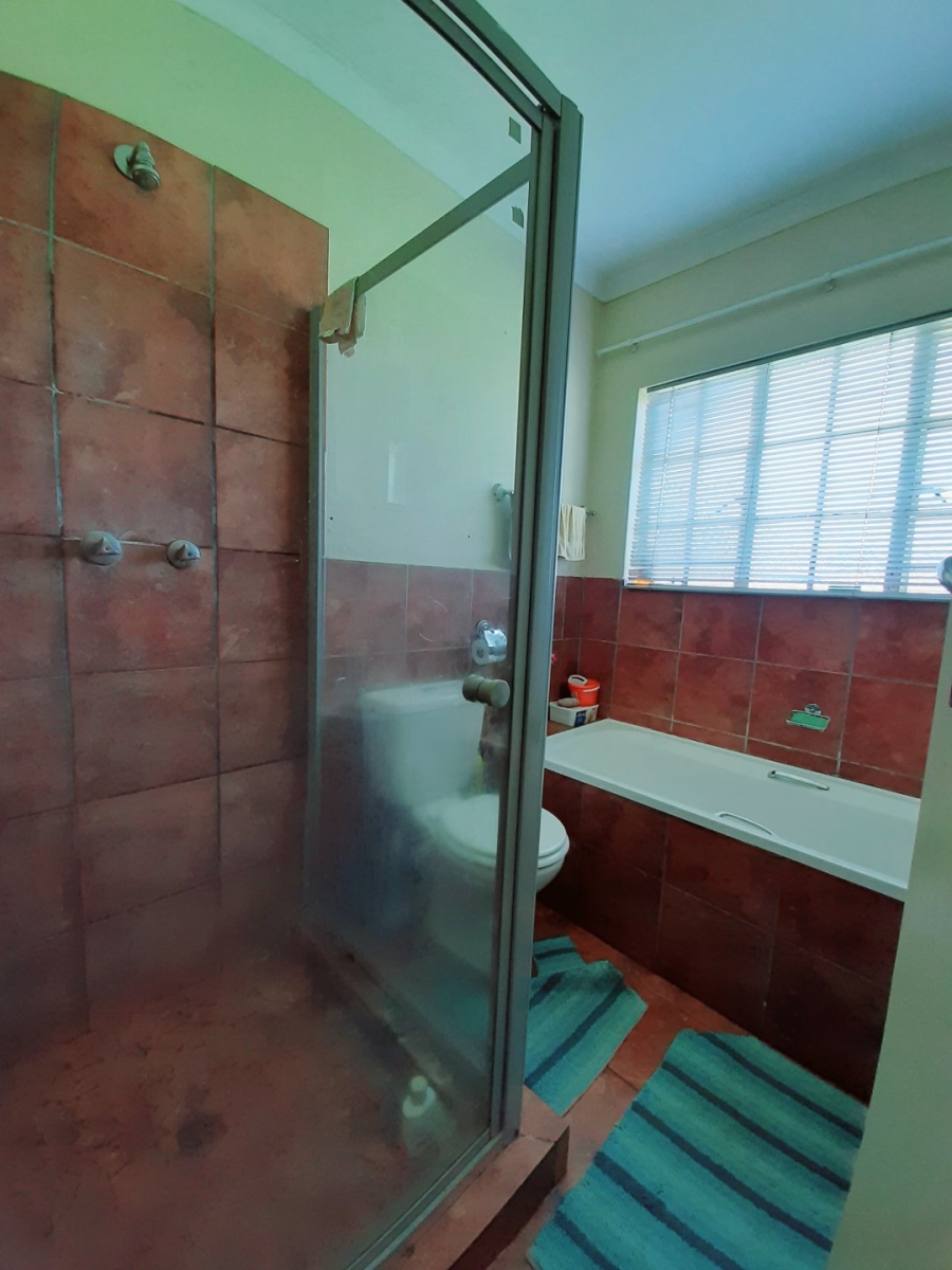 2 Bedroom Property for Sale in Vaalpark Free State